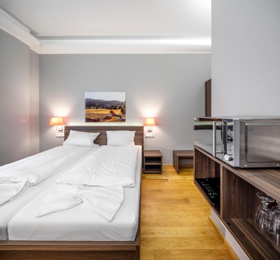 Living-World Aparthotel Heidelberg Exterior photo