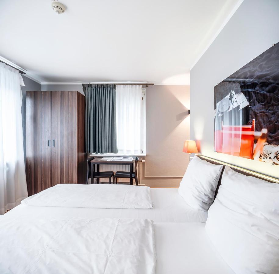 Living-World Aparthotel Heidelberg Exterior photo