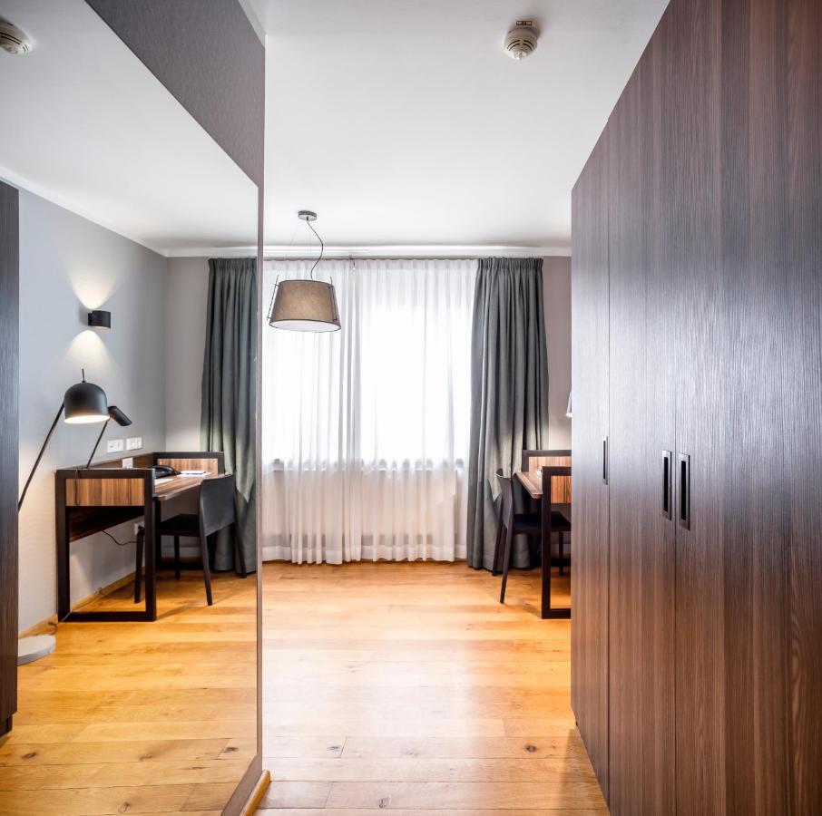 Living-World Aparthotel Heidelberg Exterior photo