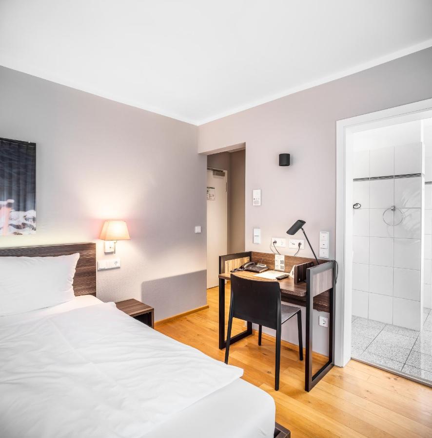 Living-World Aparthotel Heidelberg Exterior photo