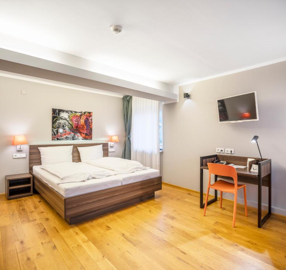 Living-World Aparthotel Heidelberg Exterior photo