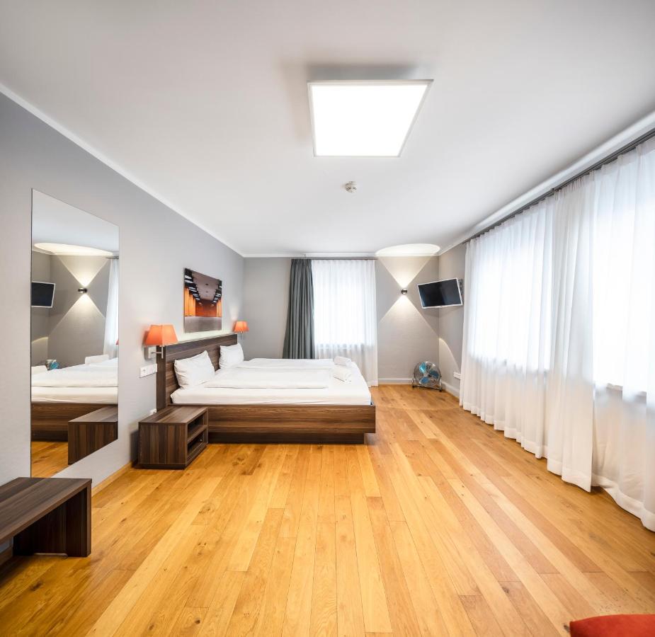 Living-World Aparthotel Heidelberg Exterior photo